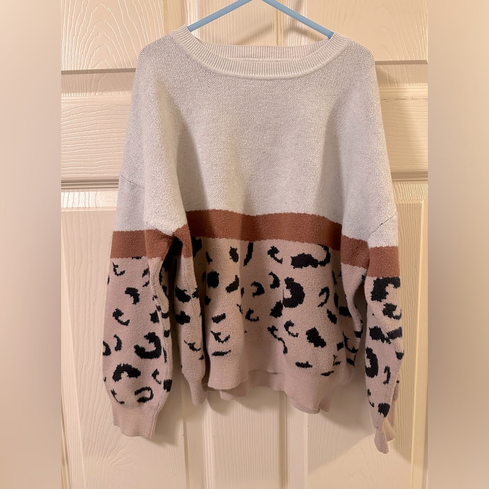 SHEIN Leopard Sweater